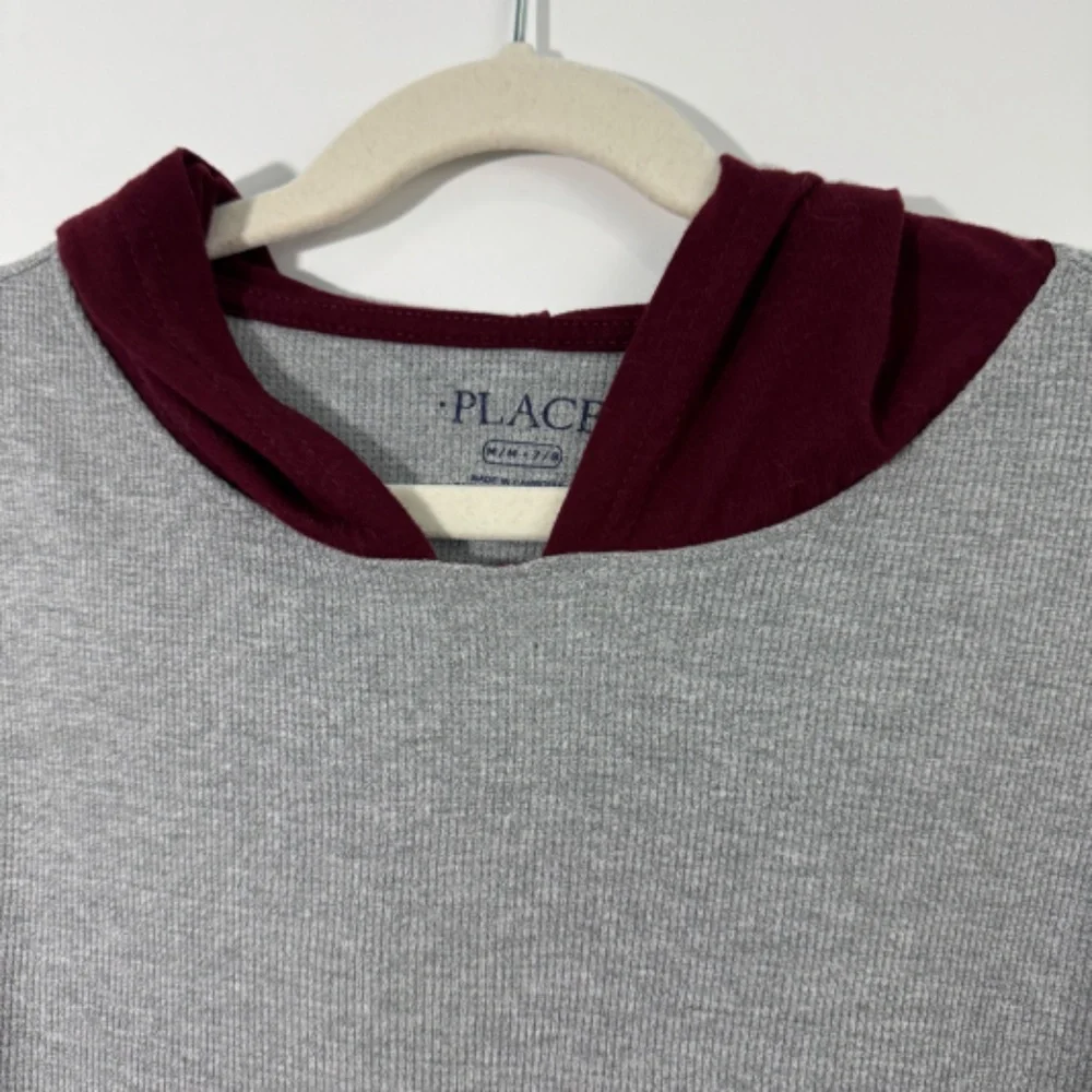 The Children’s Place Boy’s Size Medium 7/8 Gray Waffle Knit Hooded Casual Top
